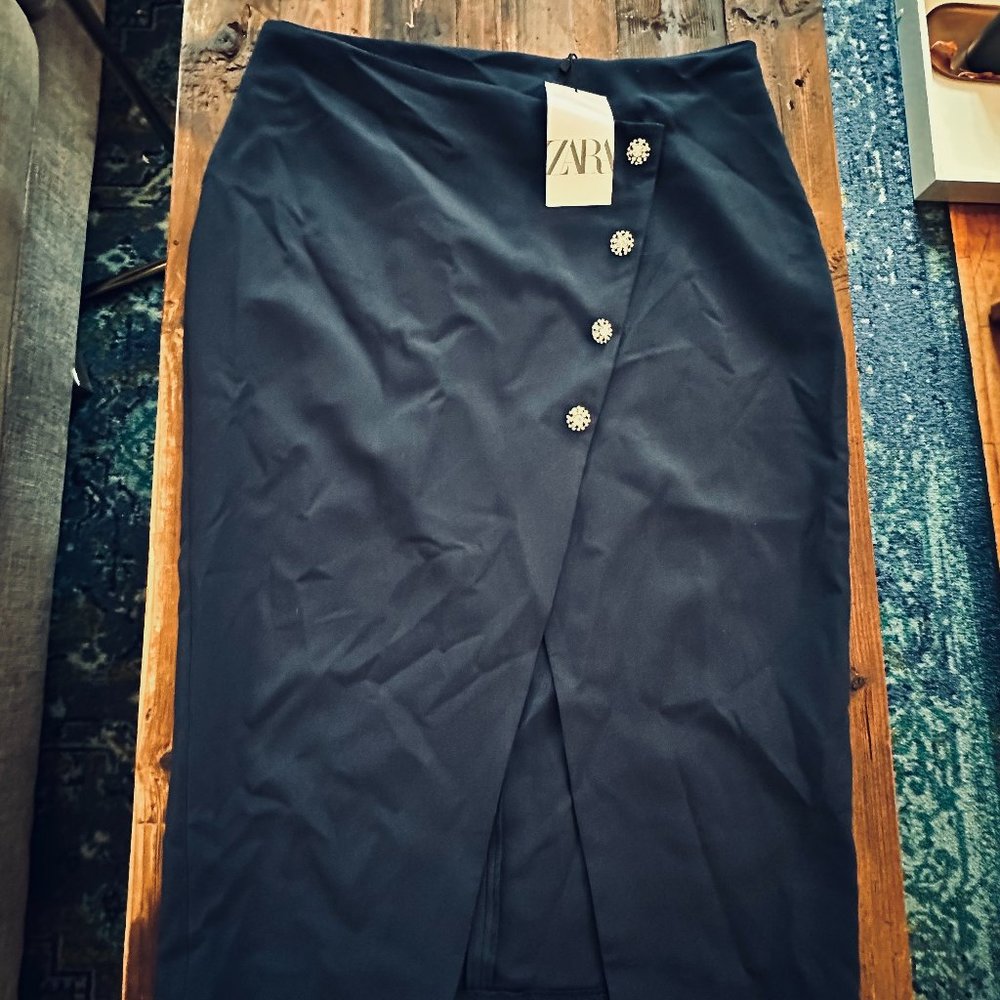 NWT Zara Navy Pencil Skirt with Front Slit and Silver Rhinestone Buttons, XL